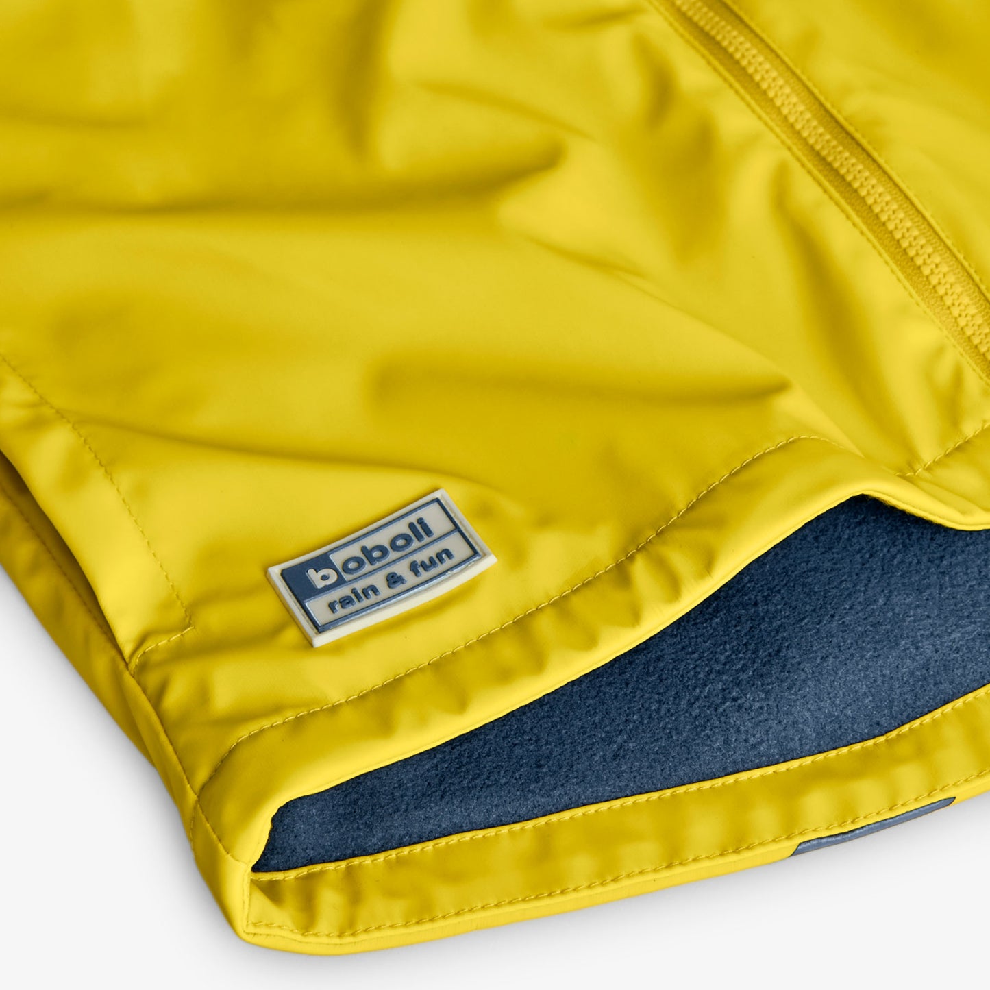 Impermeable con capucha tigre mini niño