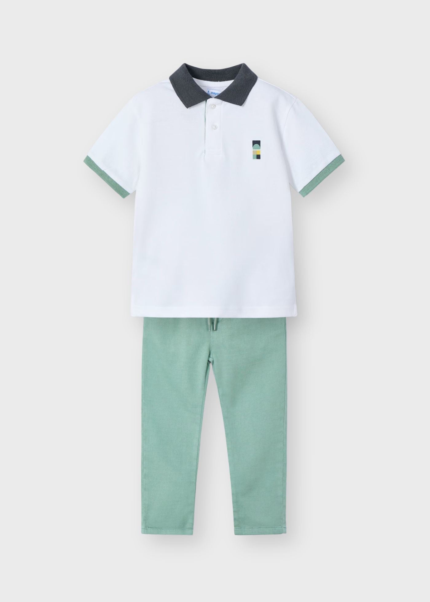 Conjunto polo con pantalón mini niño