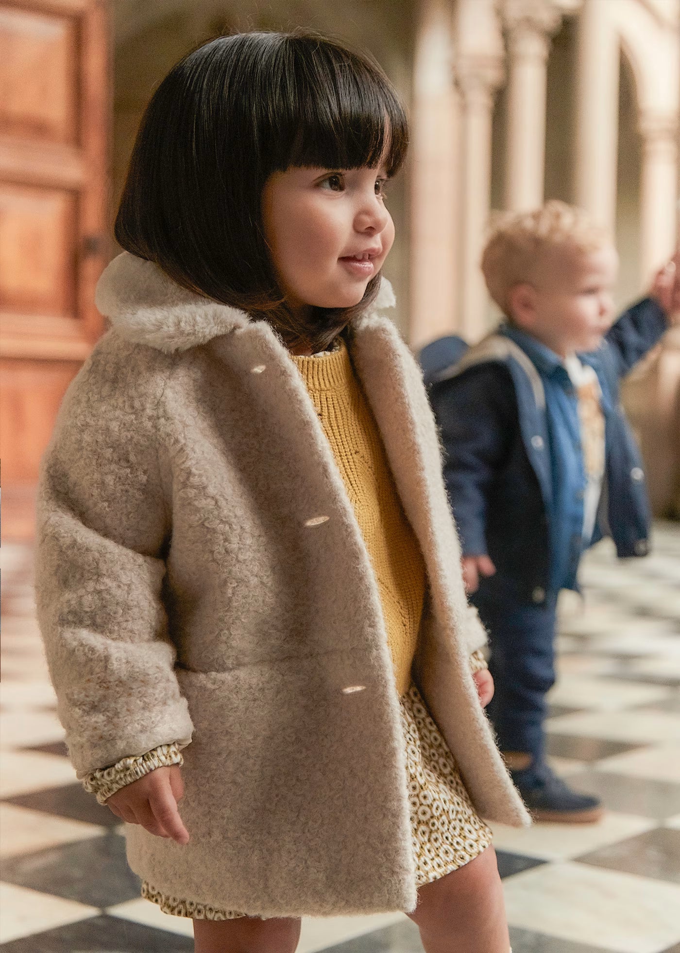Abrigo rizo beige bebé niña