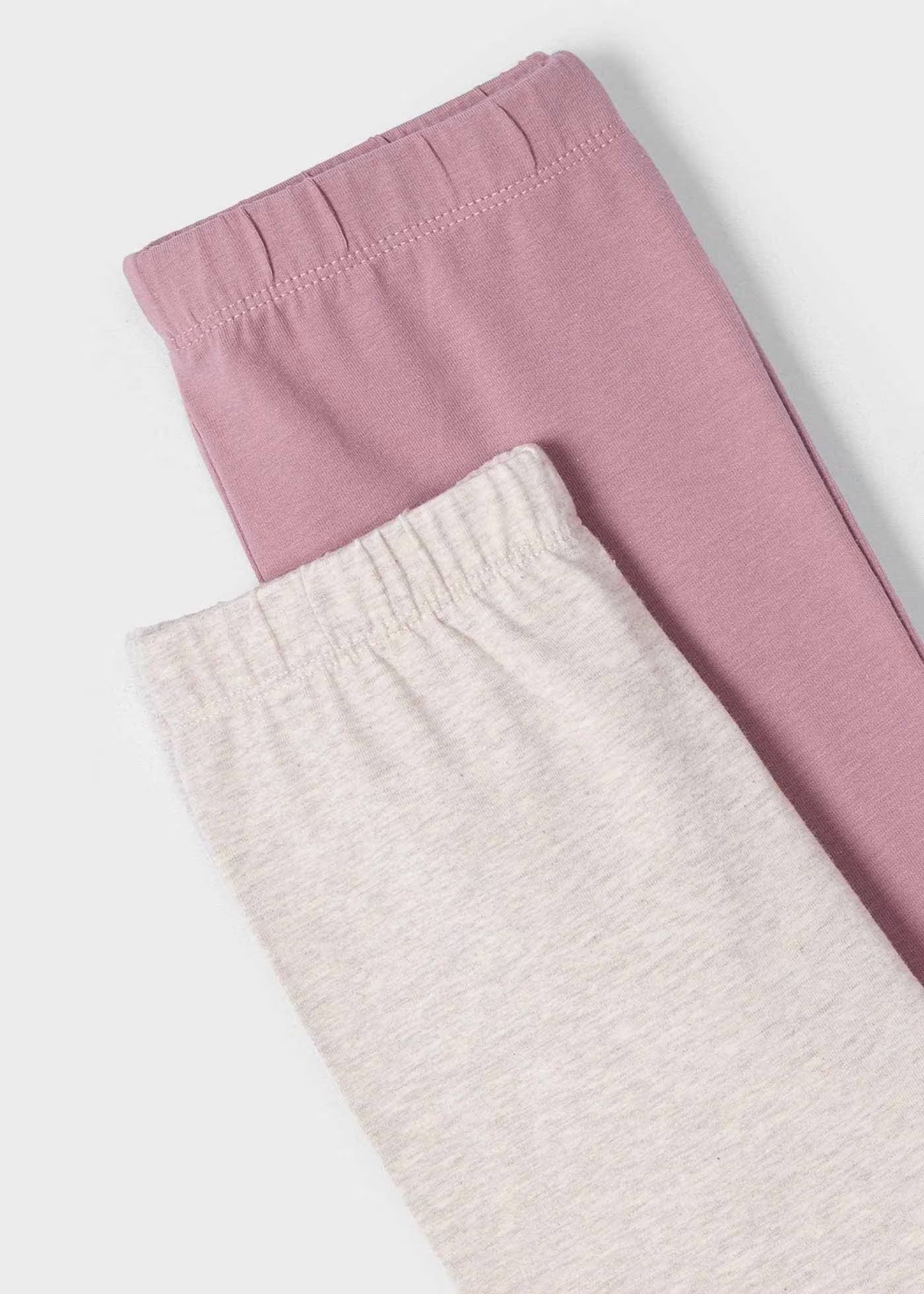 Conjunto blusa con 2 leggings para mini niña