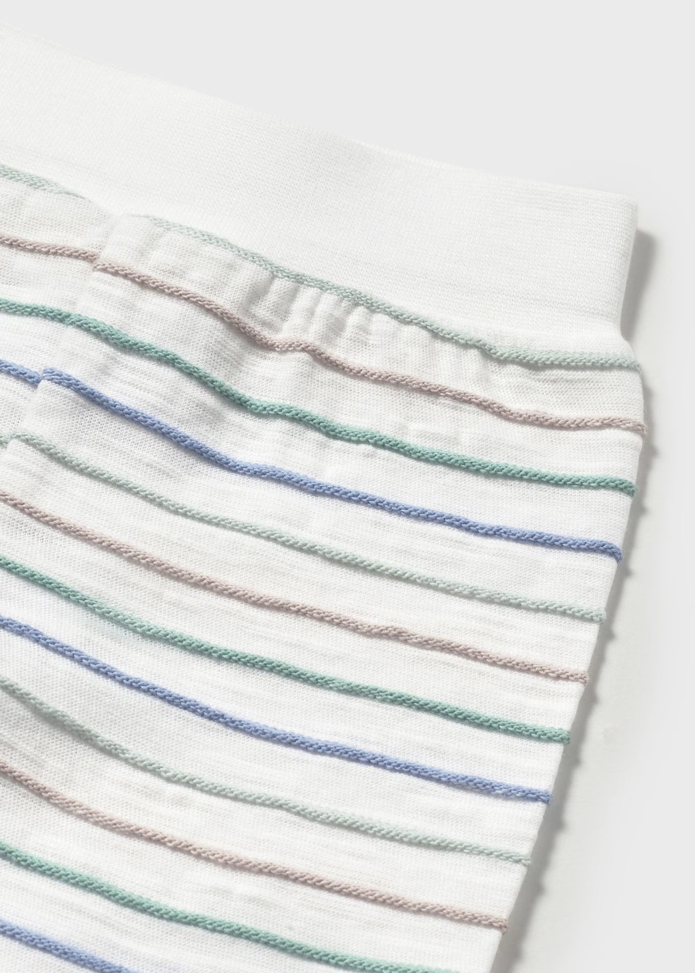 Conjunto 3 piezas verde con gorro recién nacido