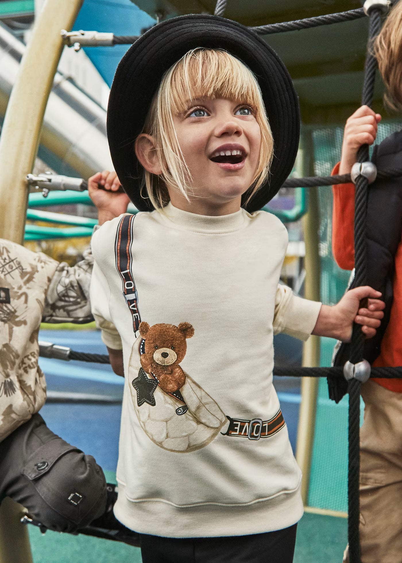 Conjunto legging y sudadera osito mini niña