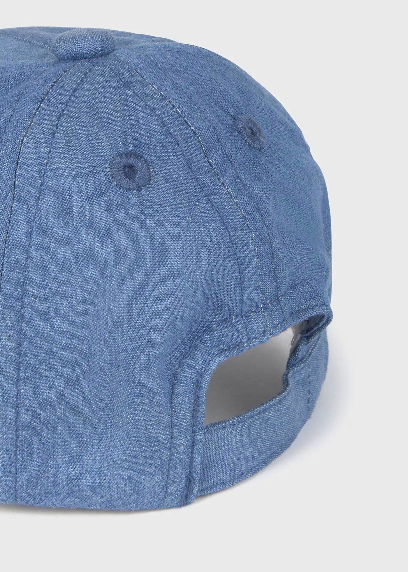Gorra mezclilla azul recién nacido