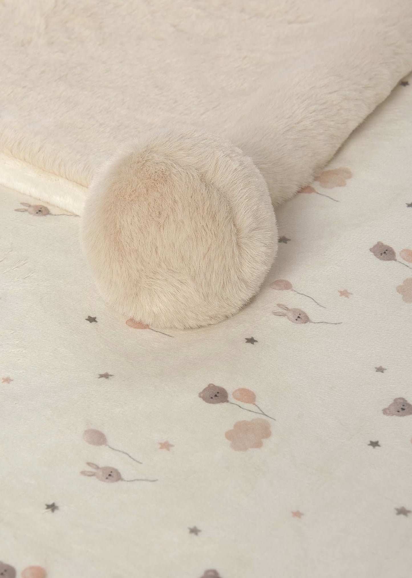 Manta con pompón beige recién nacid@