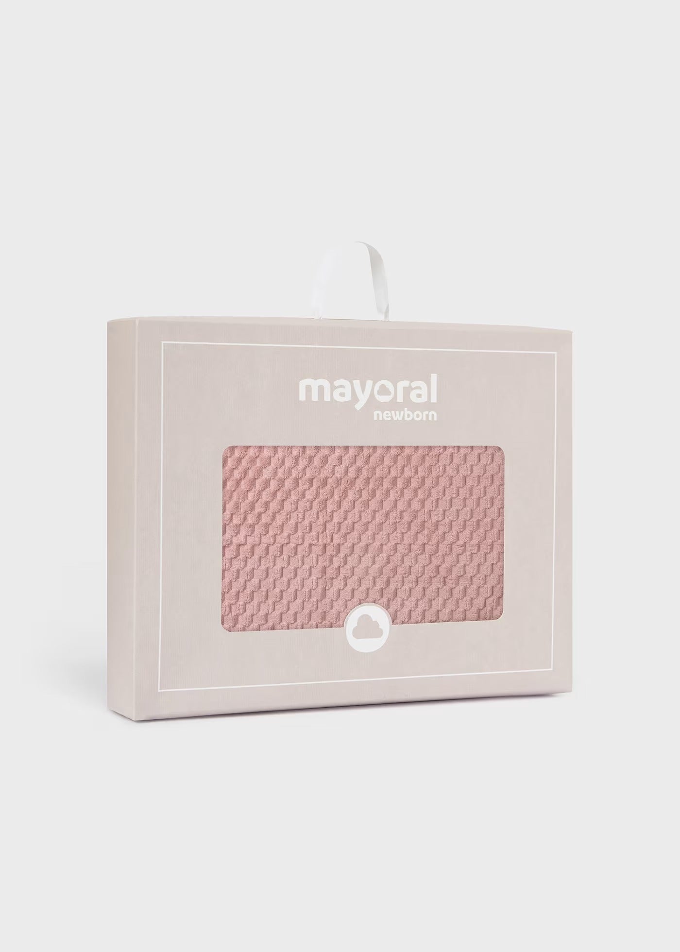 Cobija pelo rosa recién nacida