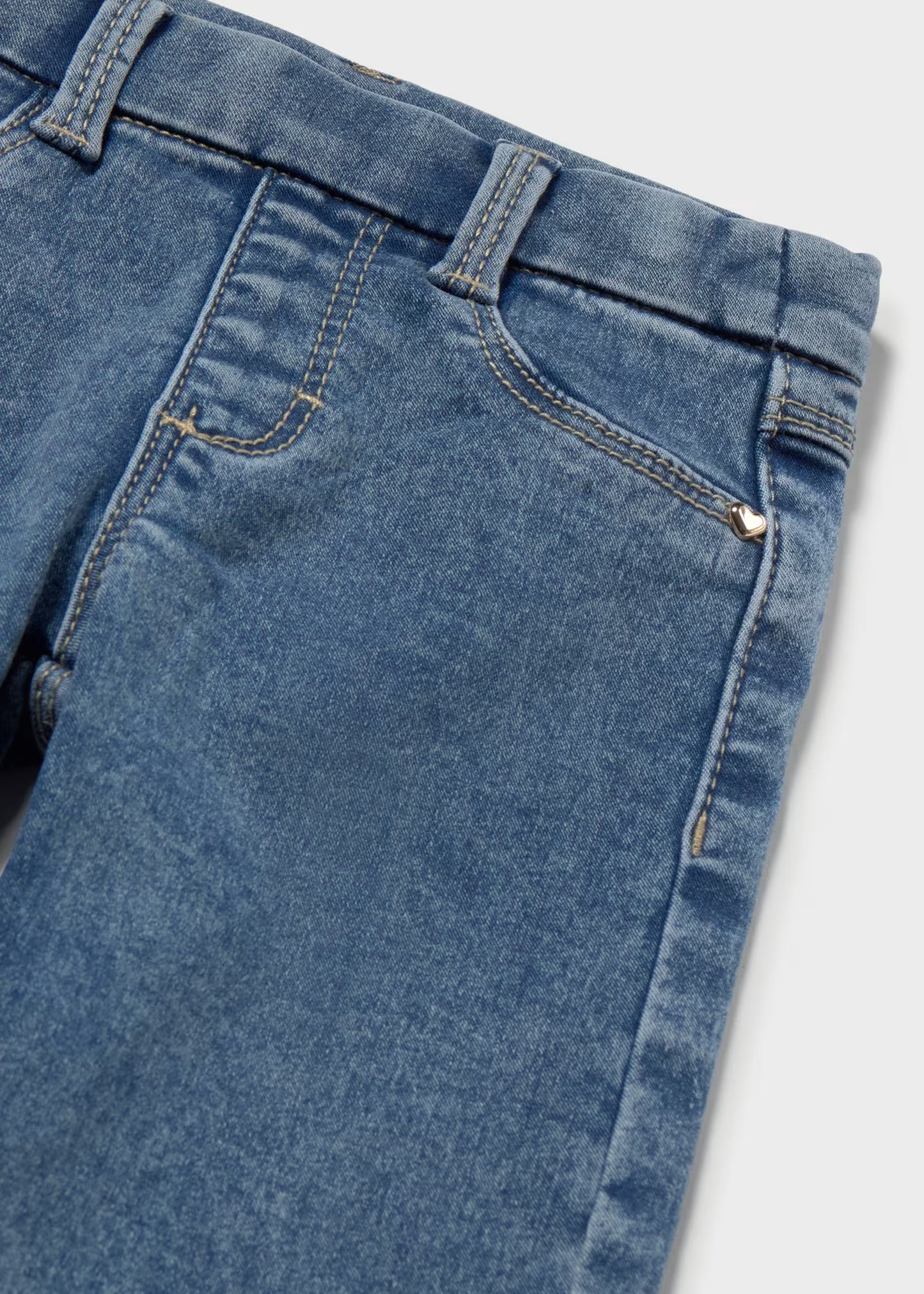 Pantalón de mezclilla básico bebé niña