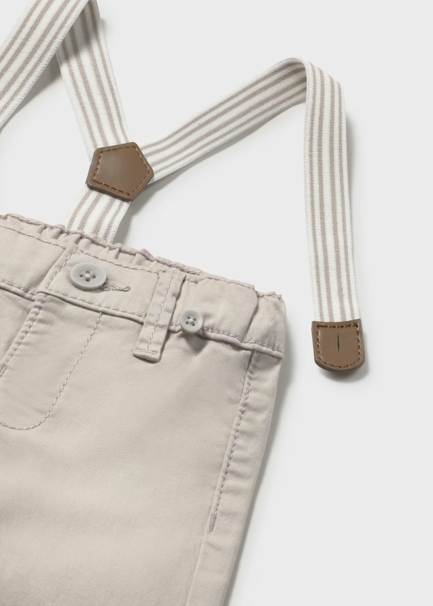 Pantalón largo beige con tirantes recién nacido