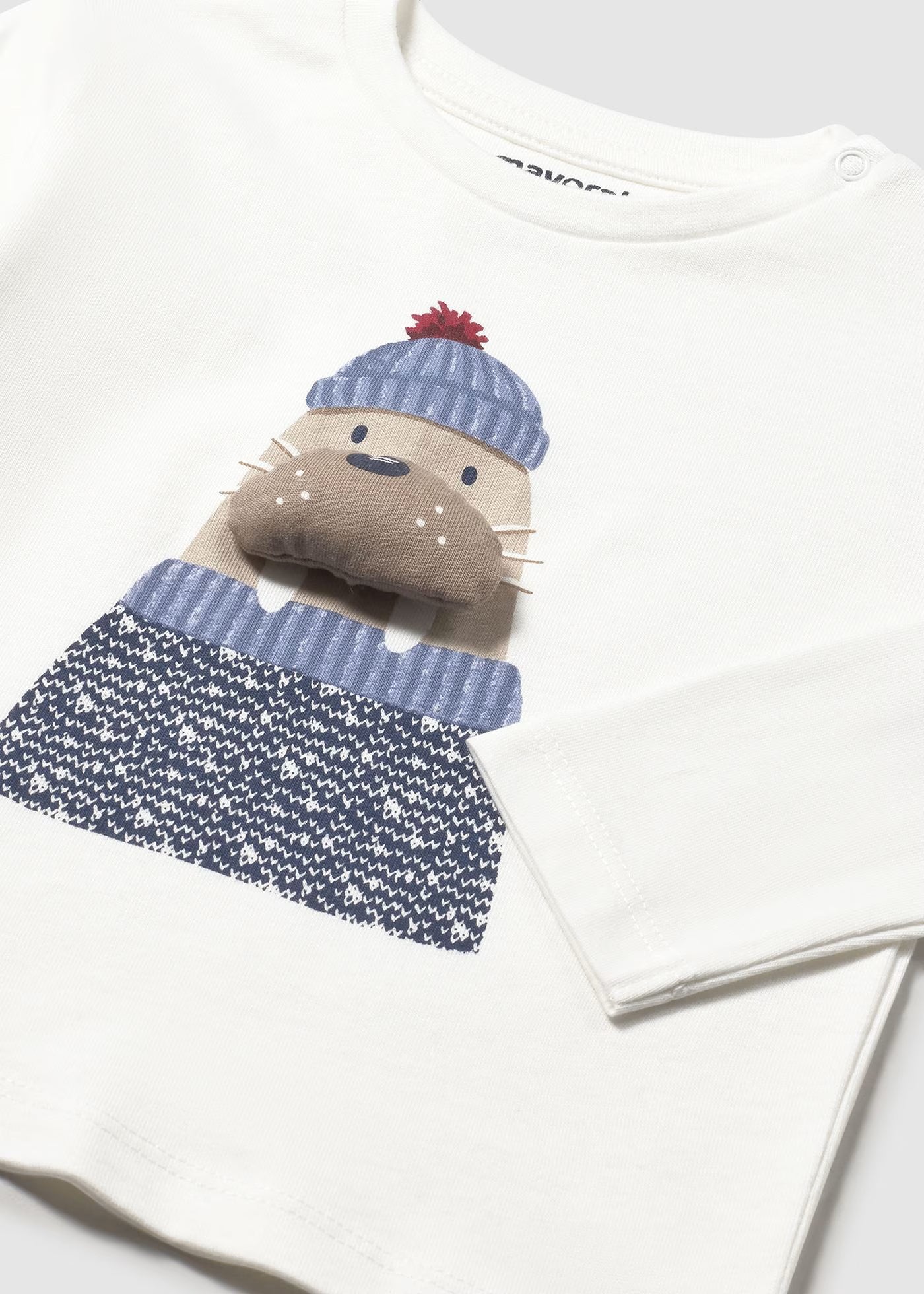 Playera blanca morsa bebé niño