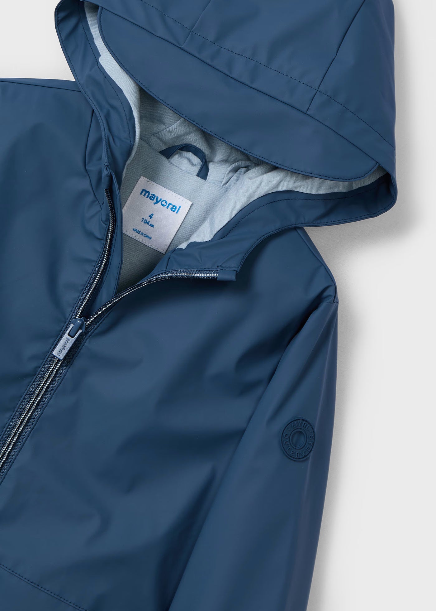 Impermeable azul marino con capucha mini niño