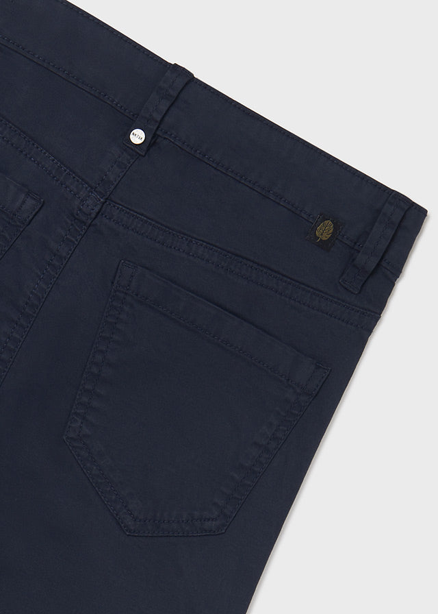 Pantalón largo slim fit básico azul marino niño jr
