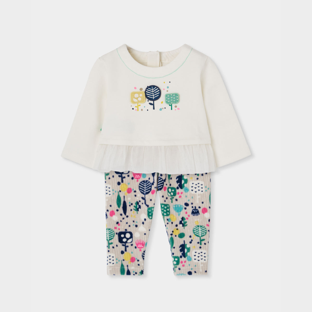 Conjunto blanco para bebé niña