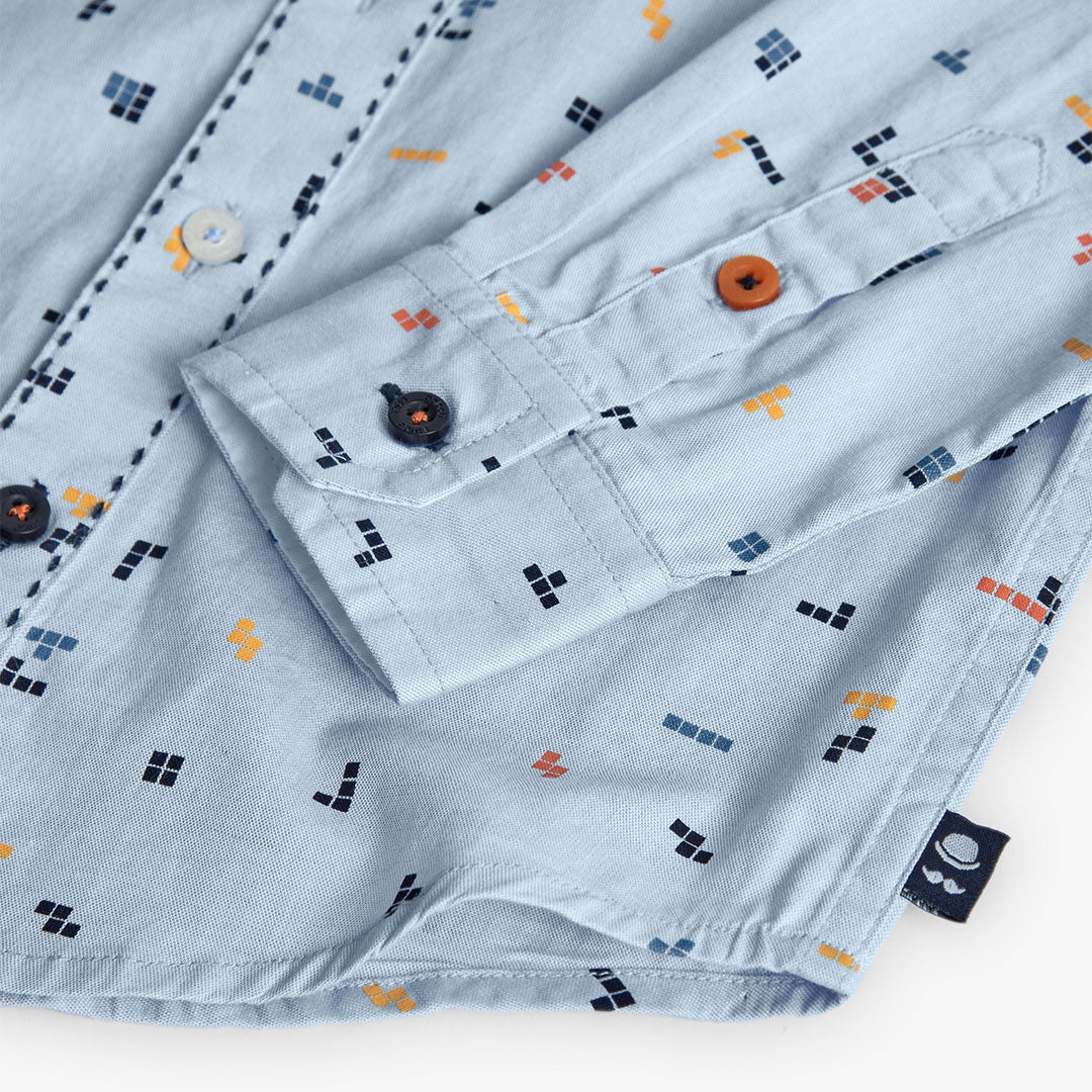 Camisa azul estampado tetris niño jr