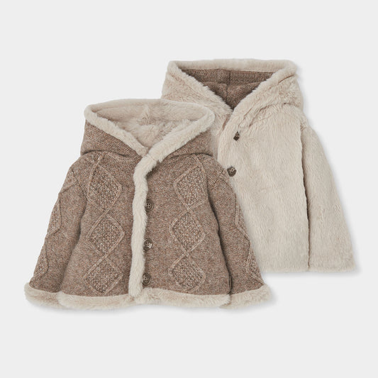 Chamarra tricot reversible taupe con capucha bebé