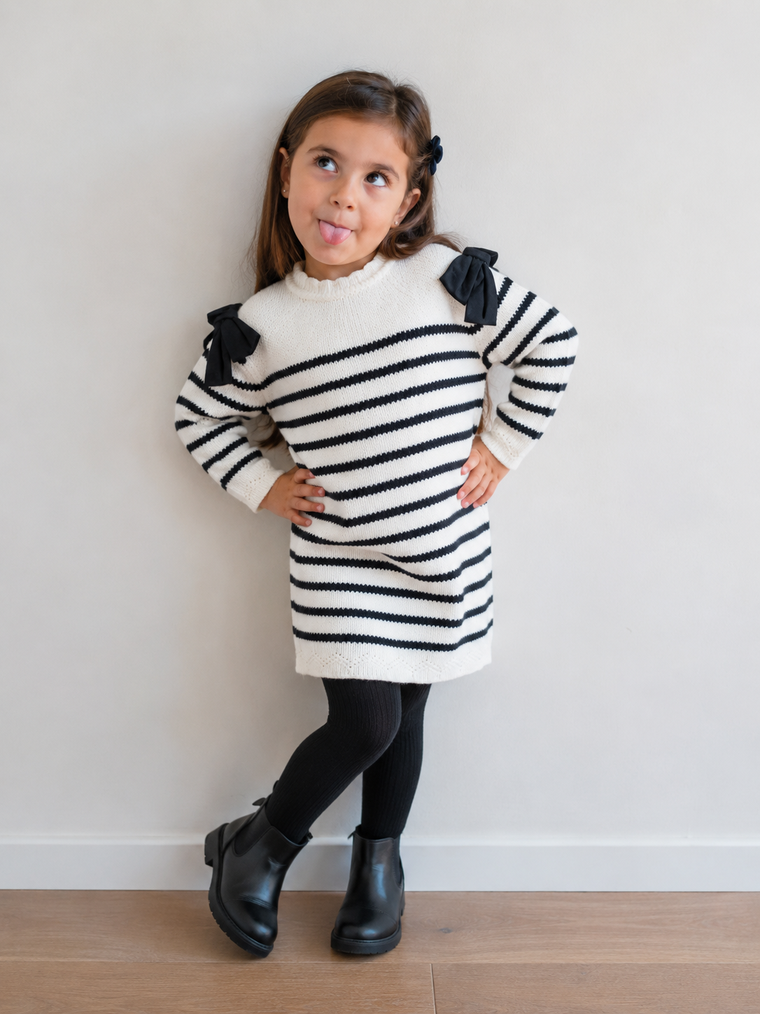 Vestido rayas con moños mini niña