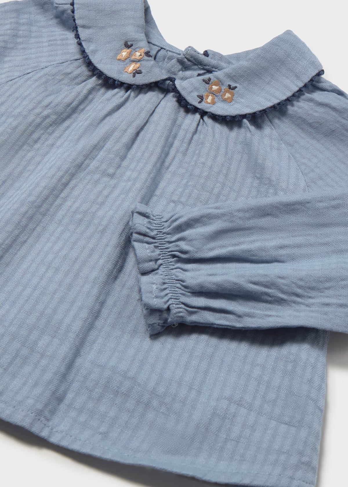 Conjunto blusa textura azul con pantalón de felpa bebé niña