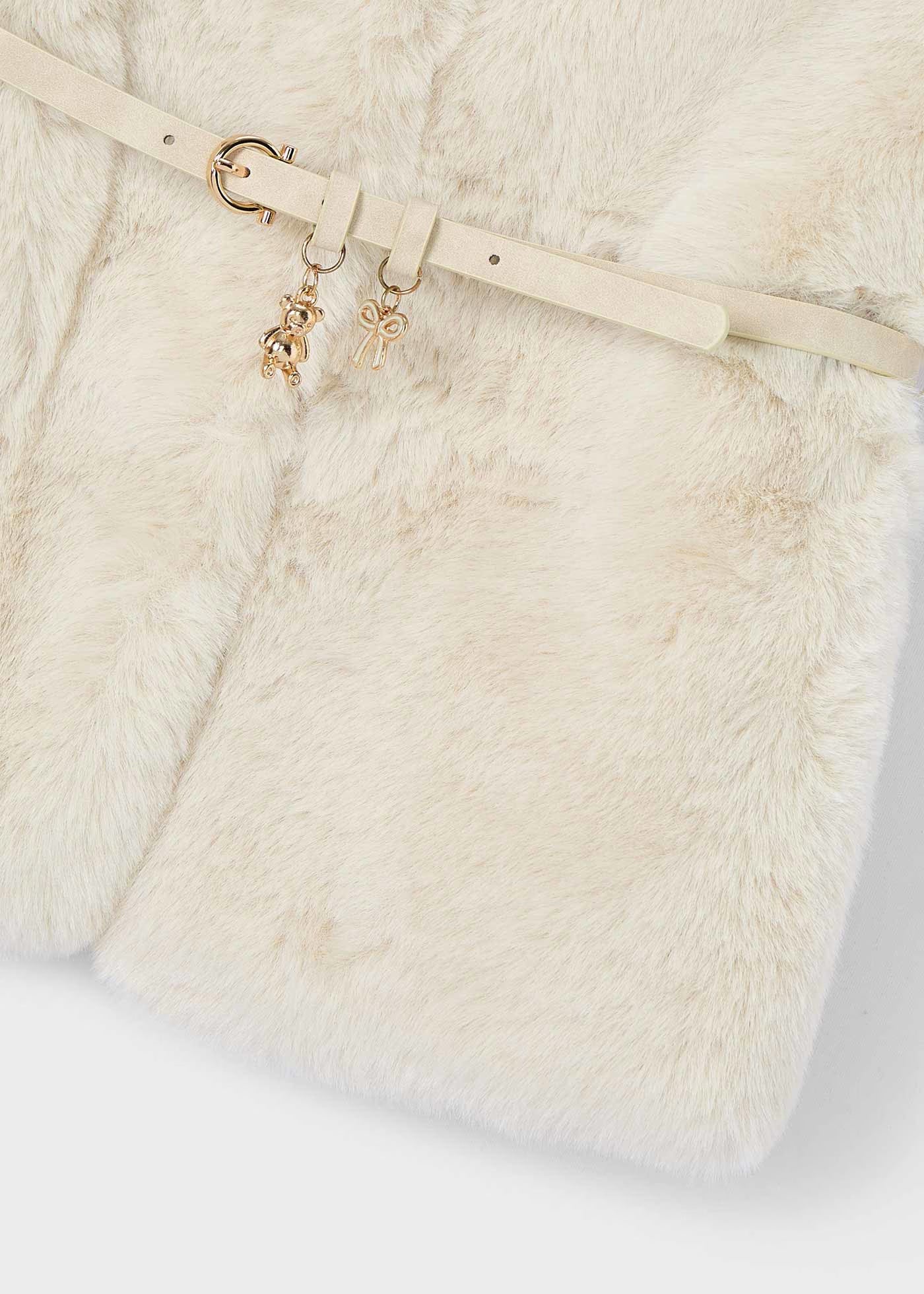 Chaleco pelo beige con cinturón mini niña