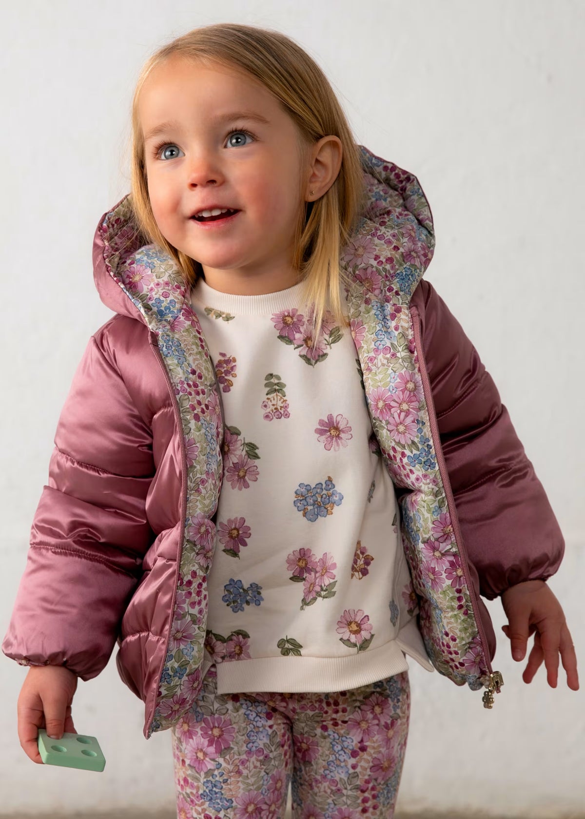 Chamarra violeta reversible bebé niña