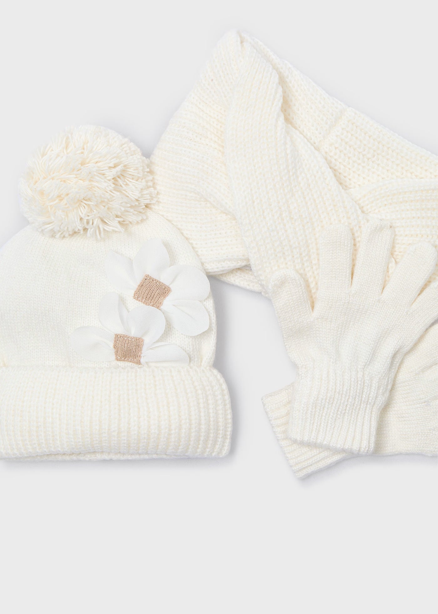 Conjunto blanco 3 piezas bufanda mini niña