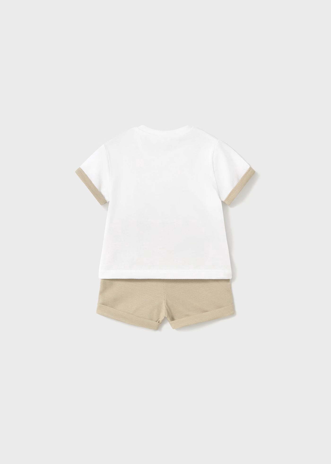 Conjunto 4 piezas short beige recién nacido