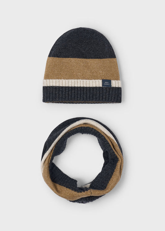 Conjunto gorro y cuello beige mini niño