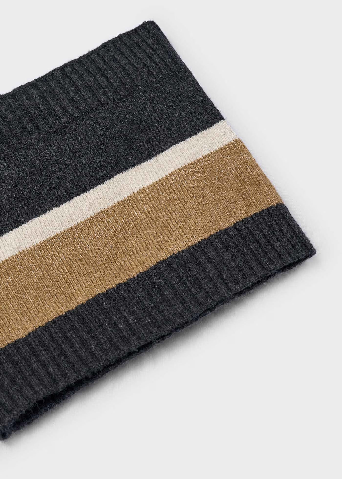 Conjunto gorro y cuello beige mini niño