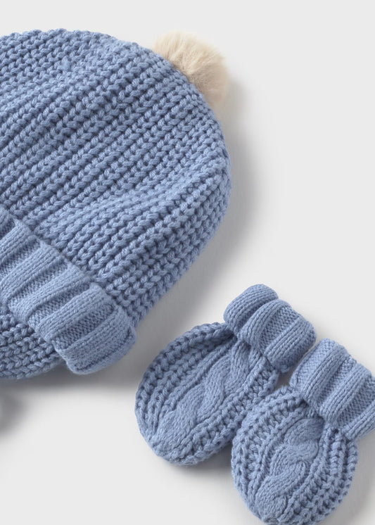 Conjunto gorro y guantes tricot azul recién nacido