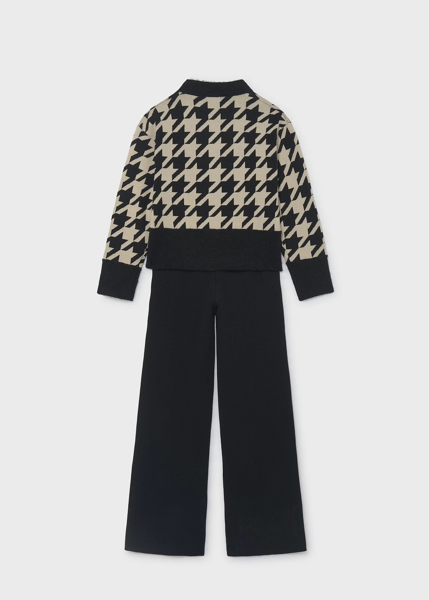 Conjunto pantalón negro con suéter niña jr