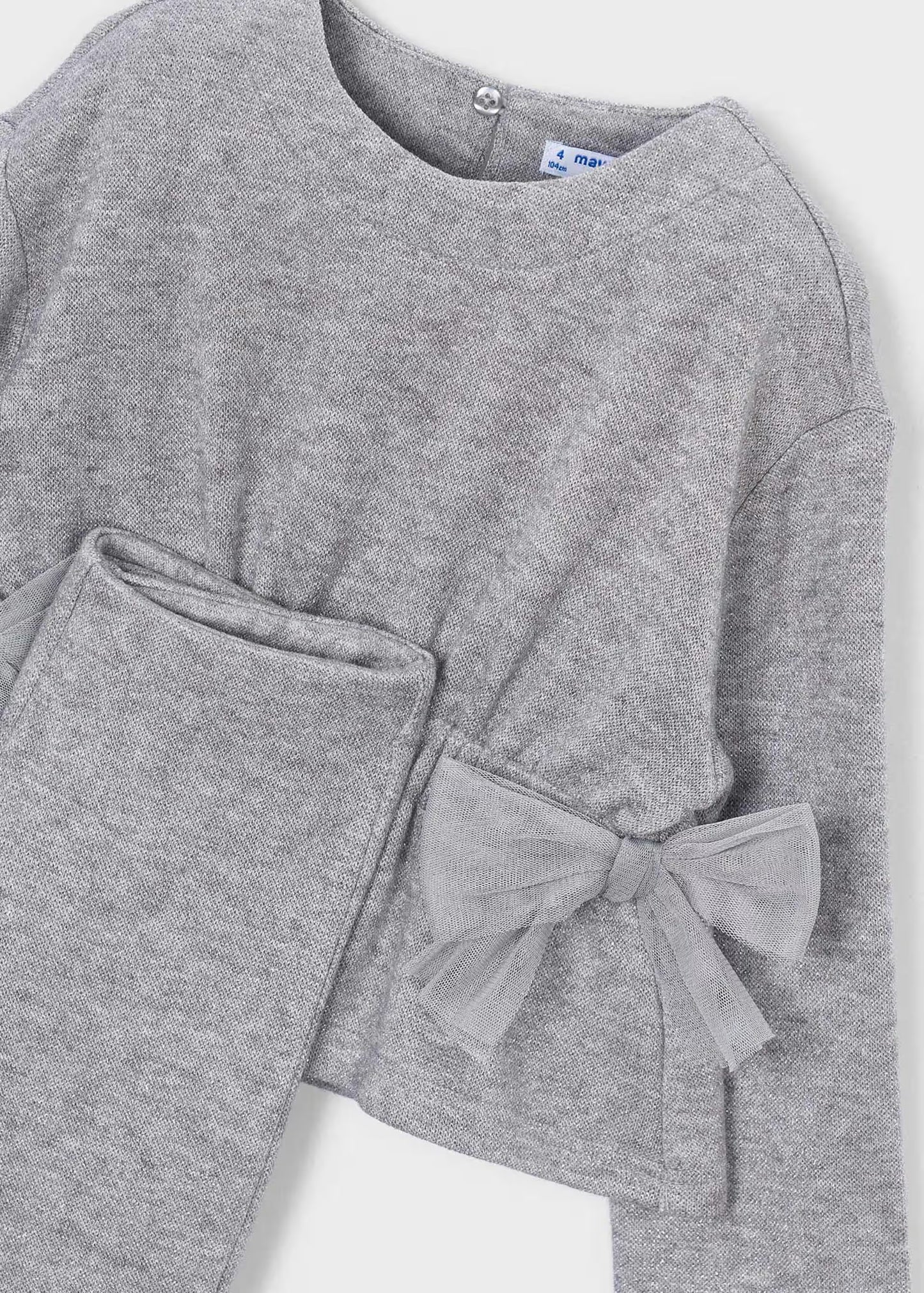 Conjunto gris pantalón y suéter moños mini niña