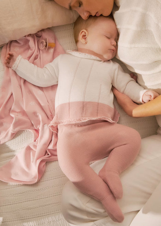 Conjunto tricot 2 piezas rosa recién nacida