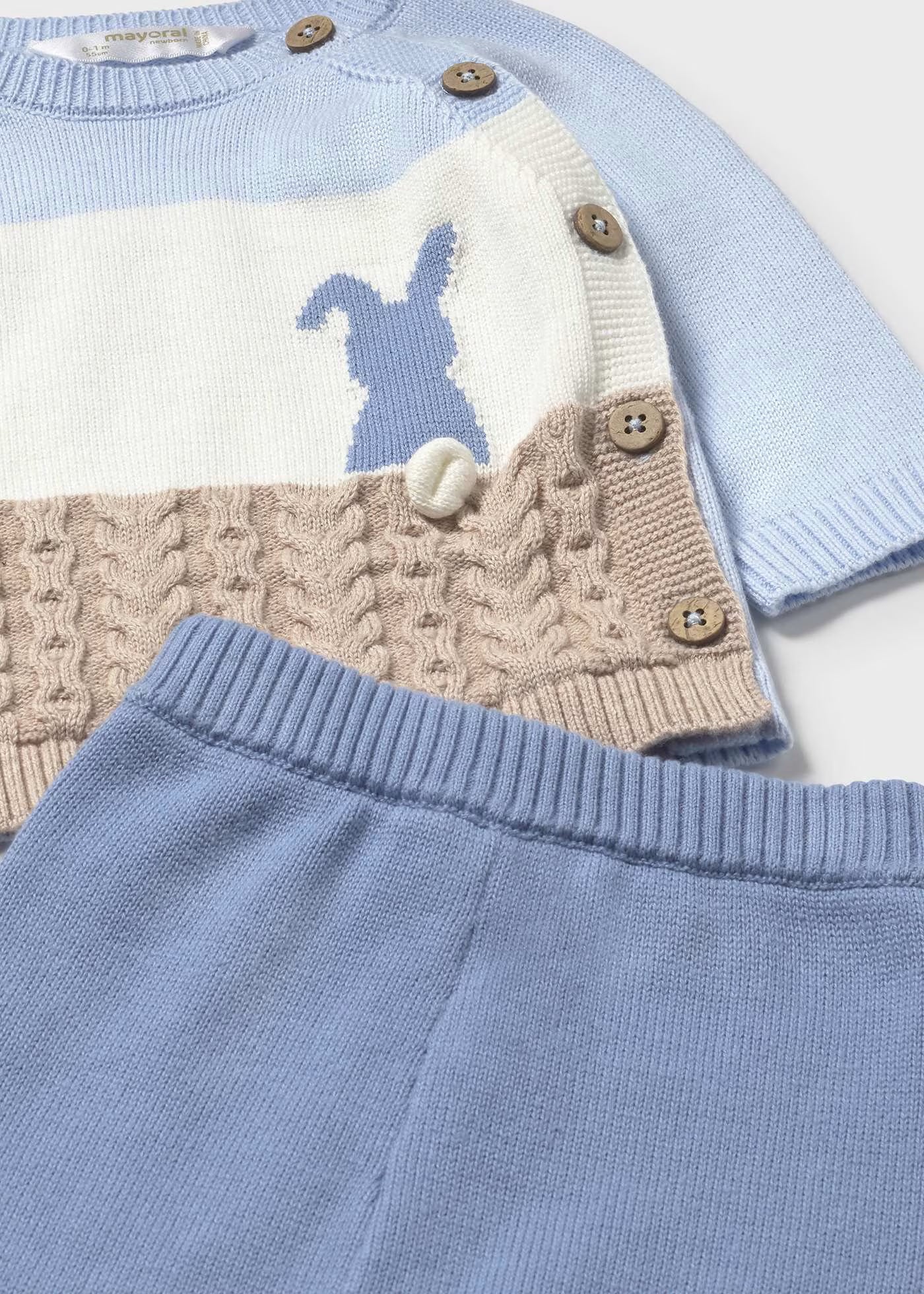 Conjunto pantalón y suéter tricot azul recién nacido