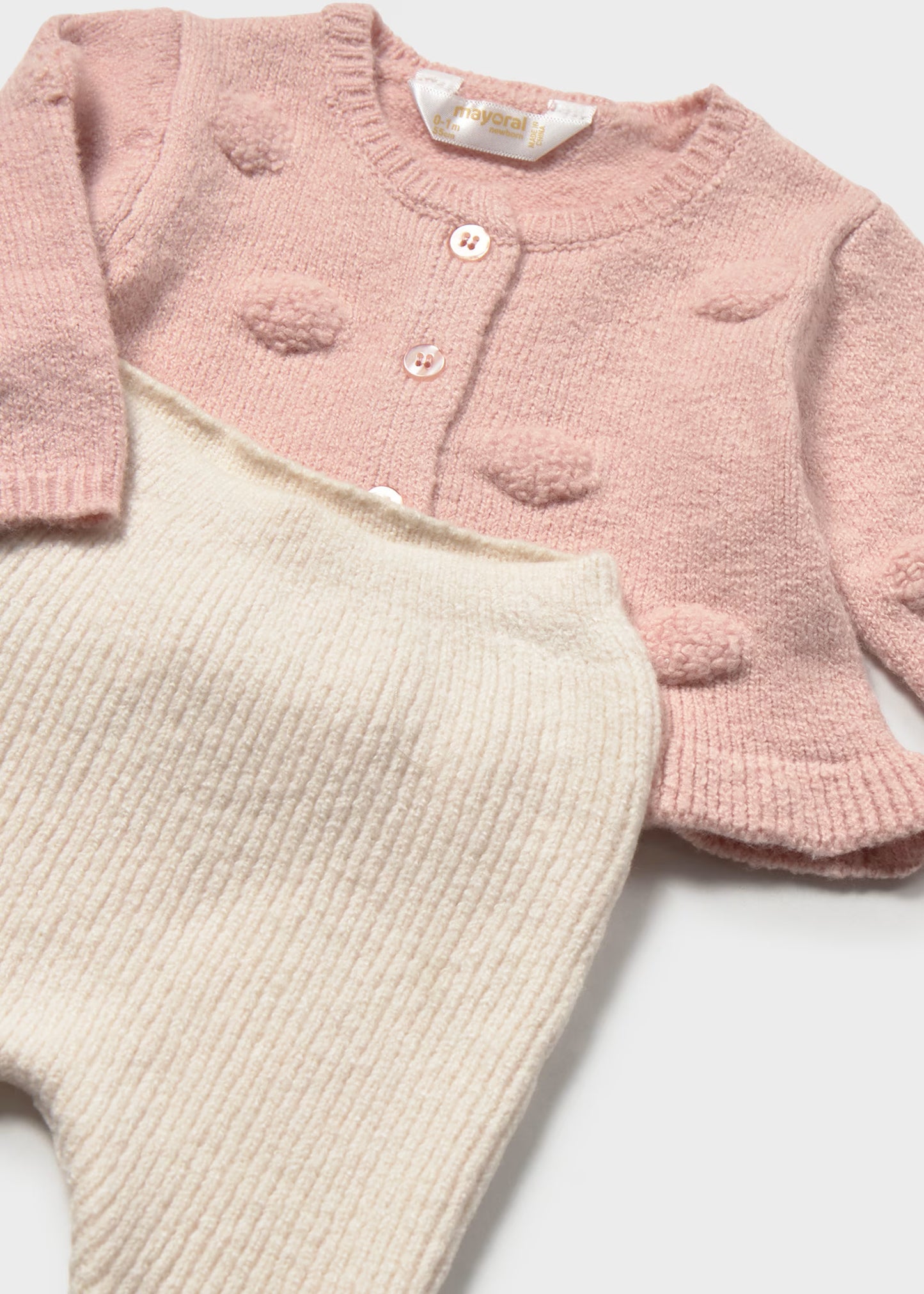 Conjunto pantalón y torera rosa recién nacida
