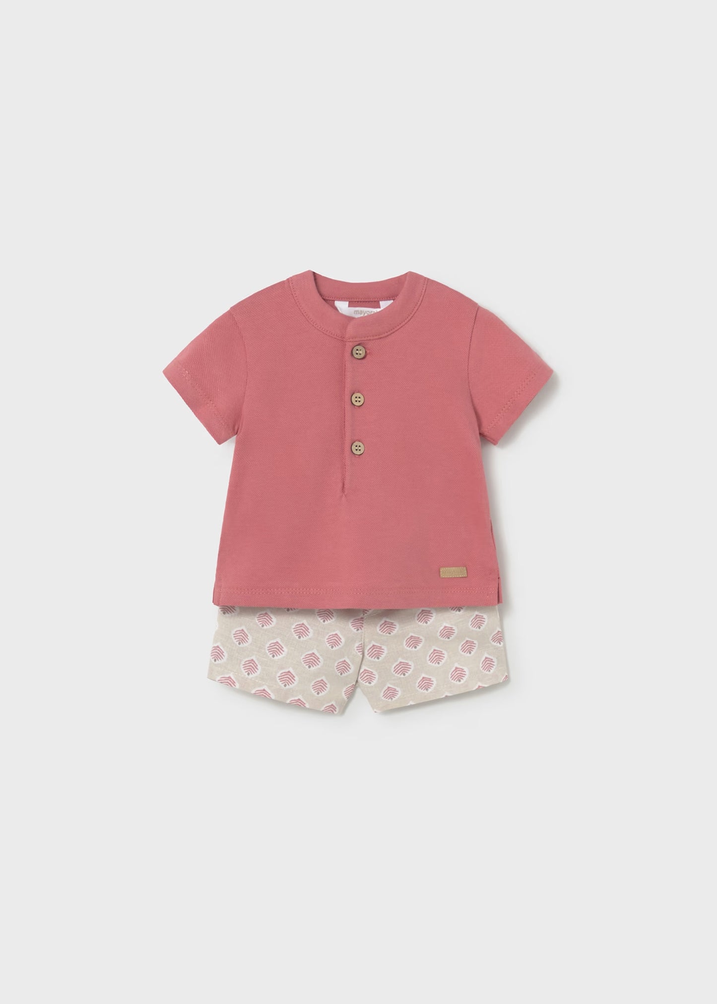 Conjunto short estampado y polo terracota recién nacido