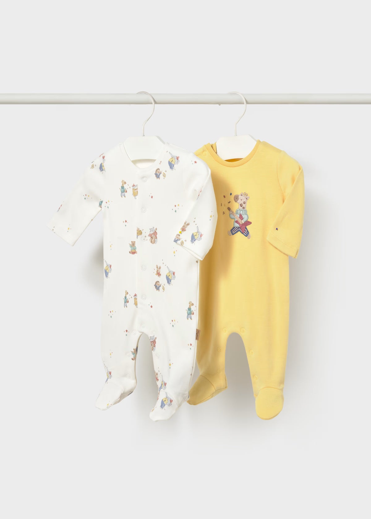 Set 2 pijamas largas amarillo recién nacido