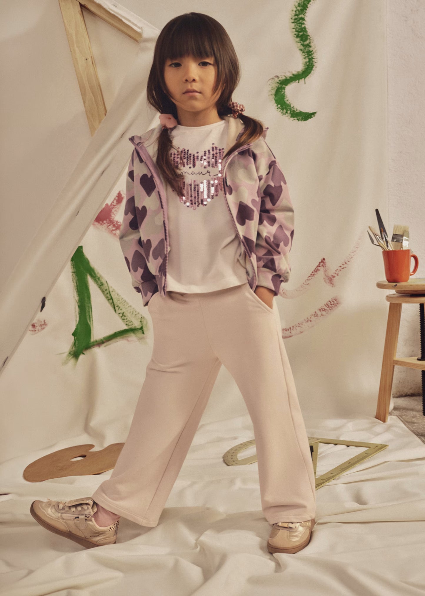 Conjunto de pants 3 piezas corazones mini niña