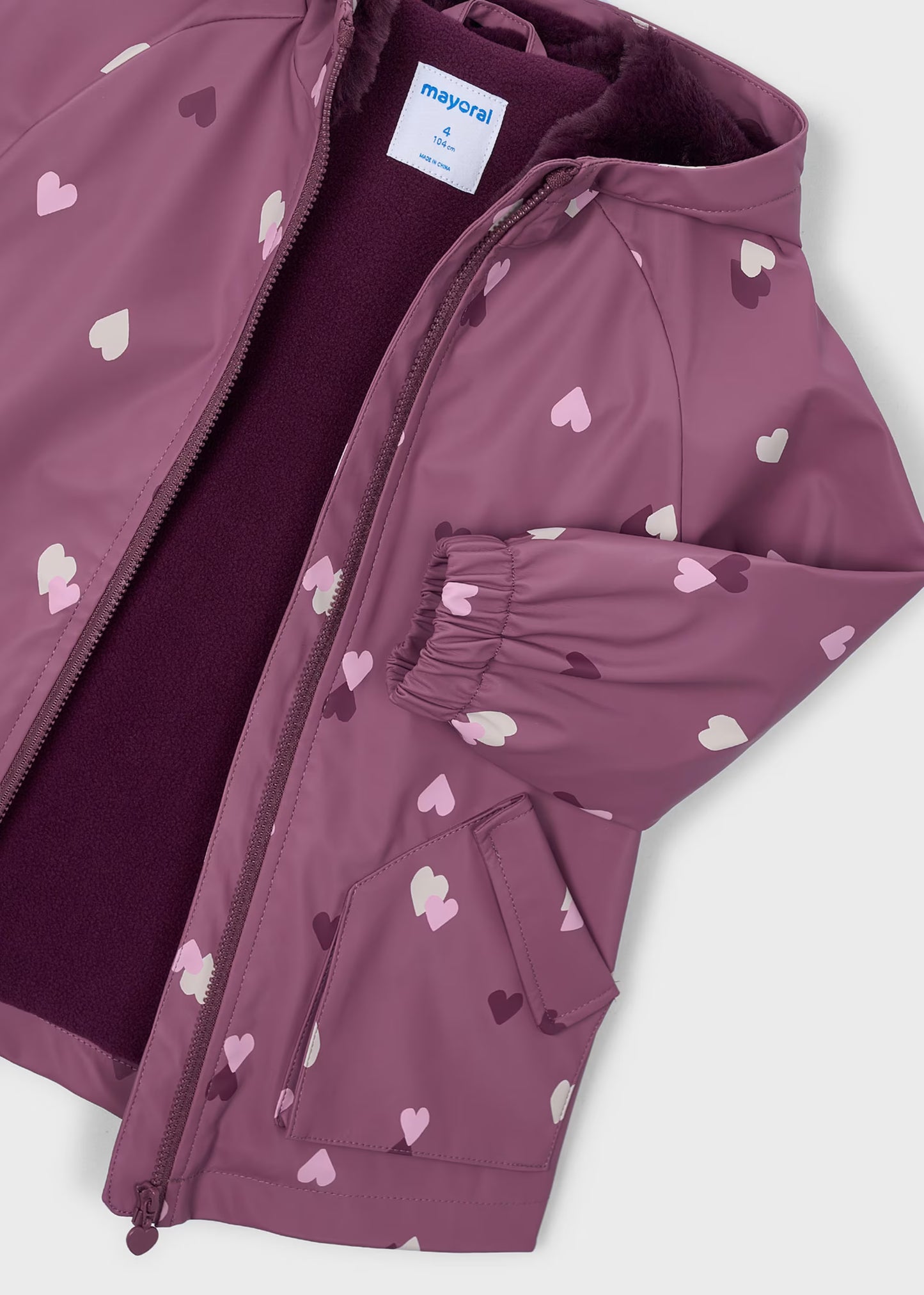 Impermeable afelpado corazones mini niña