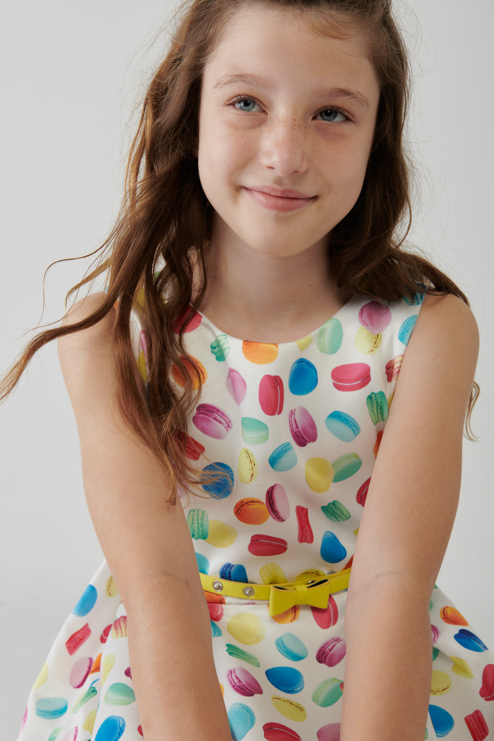 Vestido tejido fantasía estampado macarrones niña jr
